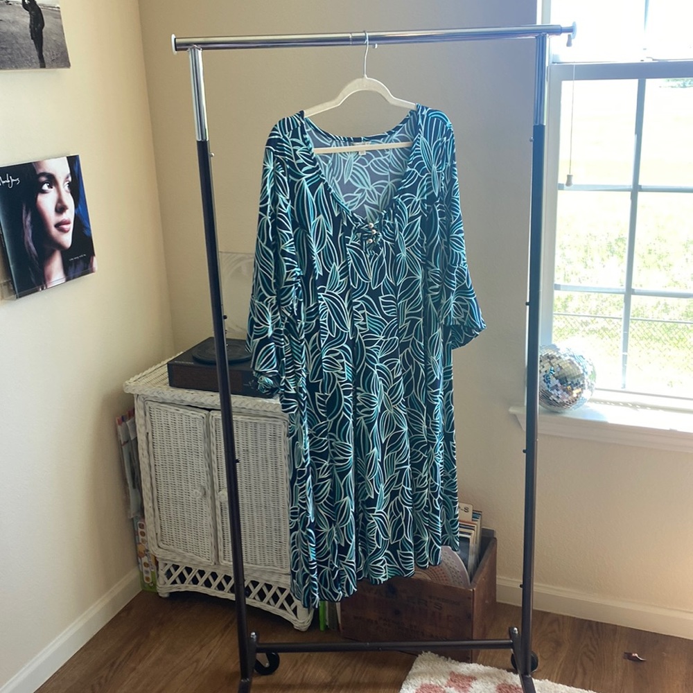 Textured 3/4 sleeve dress